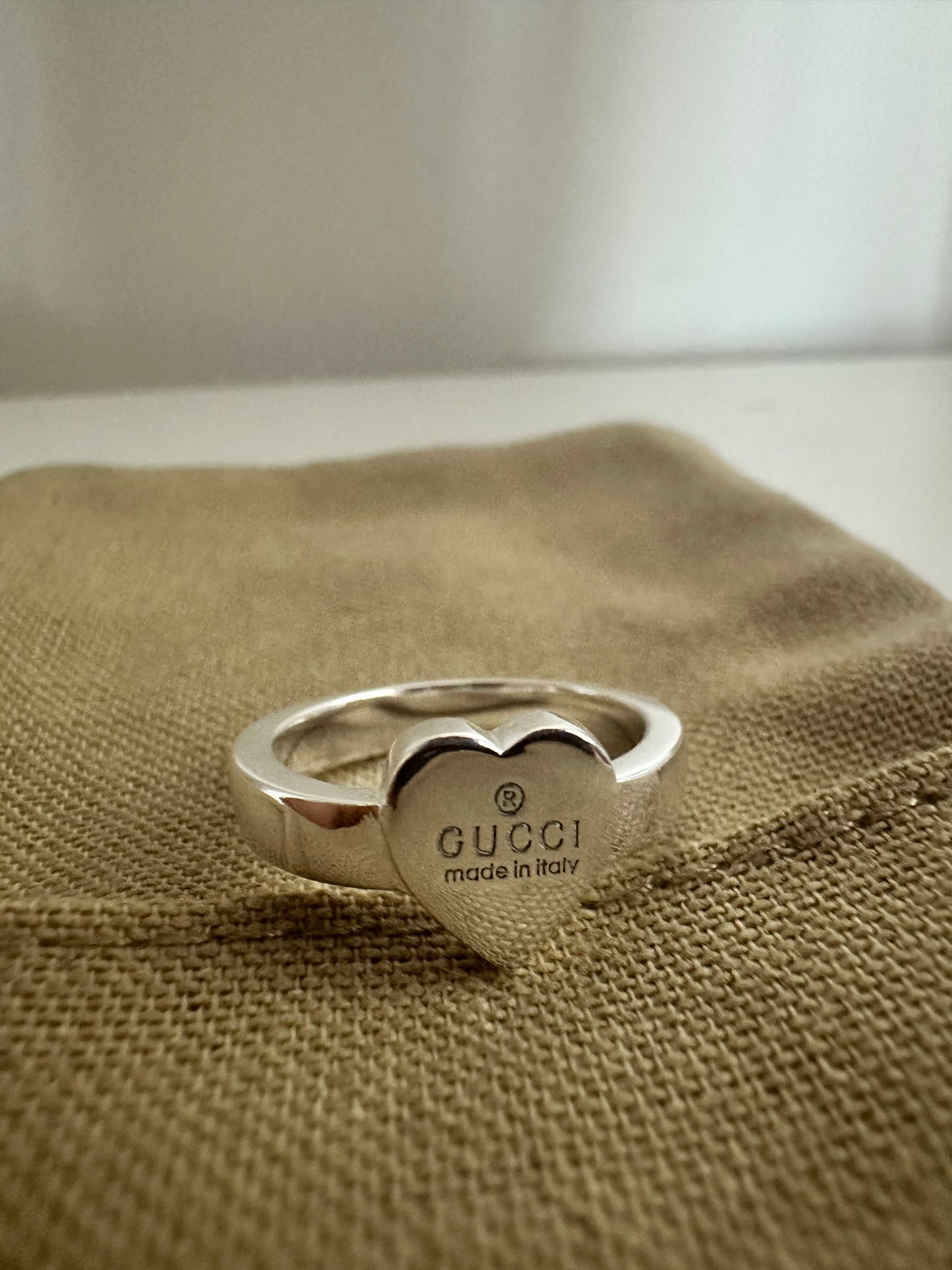 Gucci trademark heart ring