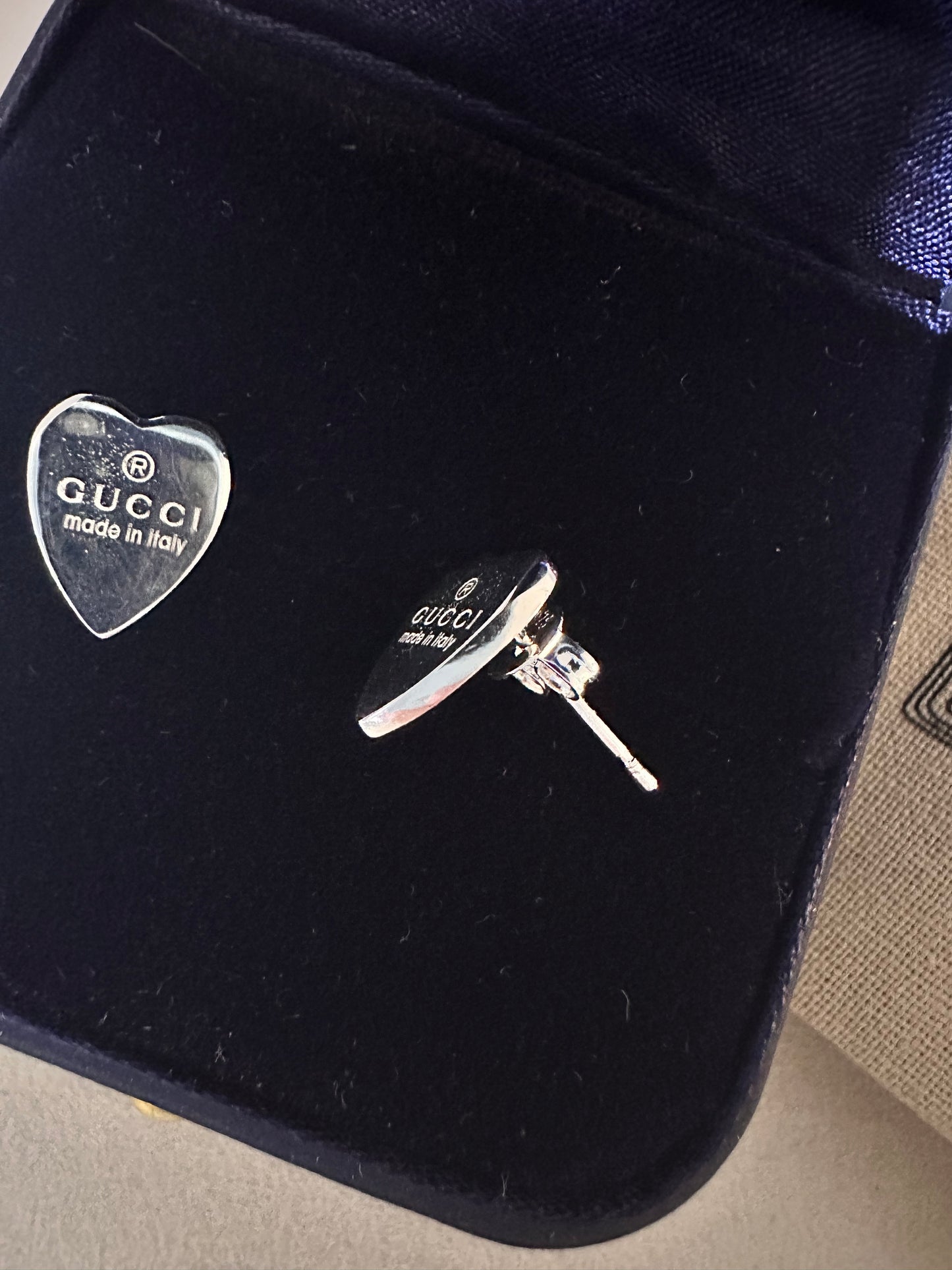 Gucci trademark heart-shaped earrings